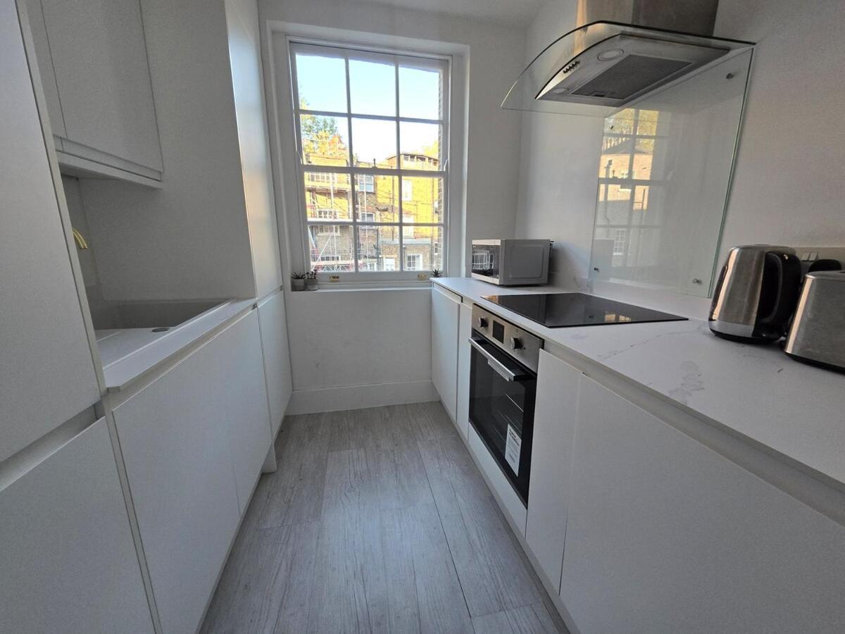 3bd Gorgeous Family Patience Apartment London